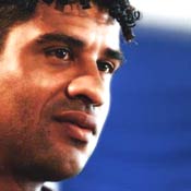 Rijkaard: 'Ga terug naar het specialisme'
