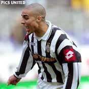 Trezeguet en Hubner langs Nederlanders