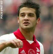 Chivu Voetballer van het Jaar