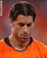 Van Nistelrooy verlaat Oranjekamp