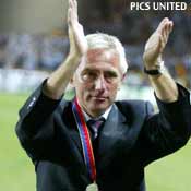 Van Marwijk langer bij Feyenoord
