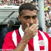 Flu en Romario stranden in halve finale