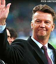 'Louis van Gaal praat met Fulham'