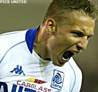 Ajax en Lazio knokken om Wesley Sonck