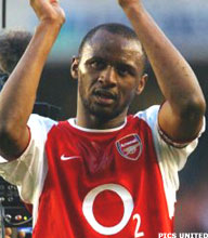 16. PATRICK VIEIRA: Onmisbaar voor Arsenal