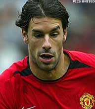 2. VAN NISTELROOY: Koopje van 28 miljoen