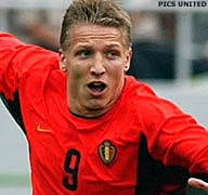 Twee Ajacieden in basis van Rode Duivels