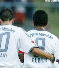 'Giovane Elber naar Olympique Lyon'