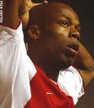 Overwerk ManU en Arsenal in League Cup