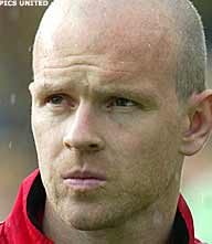 Twaalf spelers geschorst voor play-offs EK