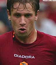 Cassano boos weg tijdens training AS Roma