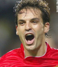 Morientes besluit bij Real Madrid te blijven