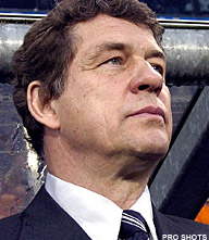 Beckenbauer en DFB vangen bot bij Rehhagel