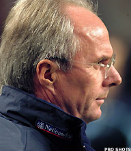 Eriksson mag aanblijven als bondscoach