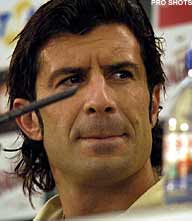 Spurs kopen Naybet en melden zich voor Figo