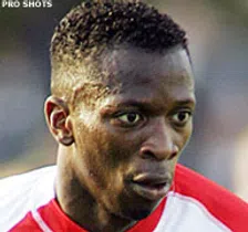 Thumbnail for article: Castelen en Van den Bergh debuteren in basis