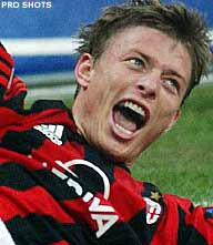 AC Milan breekt contract Tomasson open