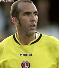 Di Canio en Inzaghi vechten om strafschop