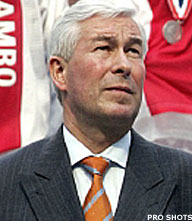 KNVB: direct staken bij spreekkoren