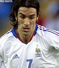 Robert Pires baalt van bondscoach Domenech