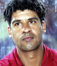 Frank Rijkaard krijgt opslag bij Barcelona
