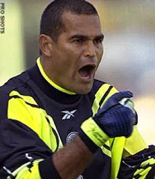 Thumbnail for article: Chilavert neemt op typerende wijze afscheid
