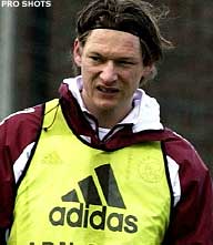 Nieuwenburg maakt comeback bij Dordrecht