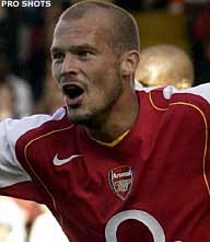 Zware hoofdpijn houdt Ljungberg buitenspel