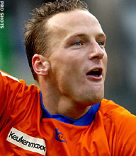 Feyenoord haalt De Graaf nu al op bij RBC