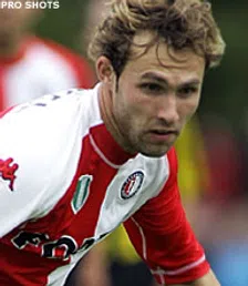 Thumbnail for article: Anderlecht mengt zich in strijd om Buffel