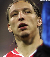 Bij degradatie moet Sonck terug naar Ajax