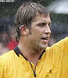 Thumbnail for article: DFB schorst arbiter Robert Hoyzer