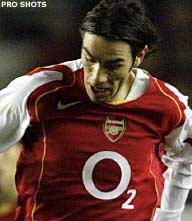 Ook Robert Pires in volle ziekenboeg Arsenal