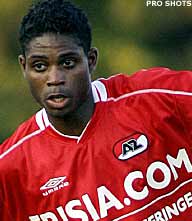 Sterk AZ maakt geen fout en verslaat Vitesse