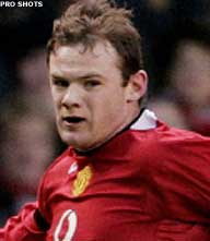 Mogelijk blessure Heinze smet op winst ManU