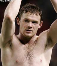 Rooney vloekt teveel voor schoolvoetbal