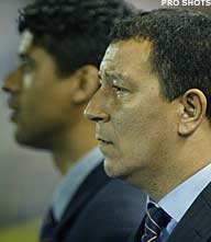 Nieuw contract voor Rijkaard en Ten Cate