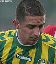 Bodde breekt kuitbeen in duel met Kuijt