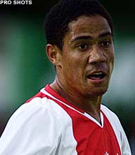 Vertrek Pienaar bij Ajax lijkt aanstaande