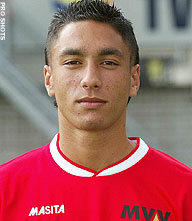 MVV bindt Siahaija langer aan zich