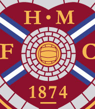 Hearts wint maar is succescoach kwijt