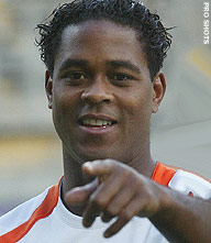 Patrick Kluivert weer terug in selectie Valencia