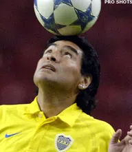 Maradona draaft op bij Julio and friends
