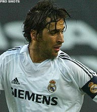 Raúl zeker twee maanden aan de kant