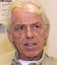 Beenhakker dicht bij akkoord met T en T