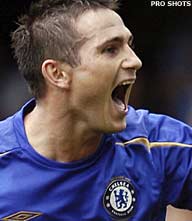 Chelsea wint, Lampard scoort en pakt record