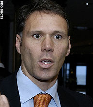 Van Basten vindt loting 'alleen maar leuk'