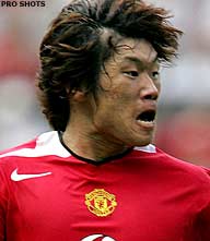 League Cup: Man United door, Park scoort