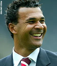 Thumbnail for article: 'Alavés lokt Gullit met aantrekkelijk aanbod'
