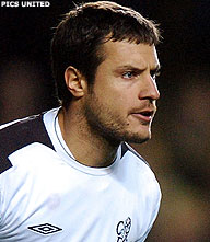 Doelman Cudicini jaar langer bij Chelsea